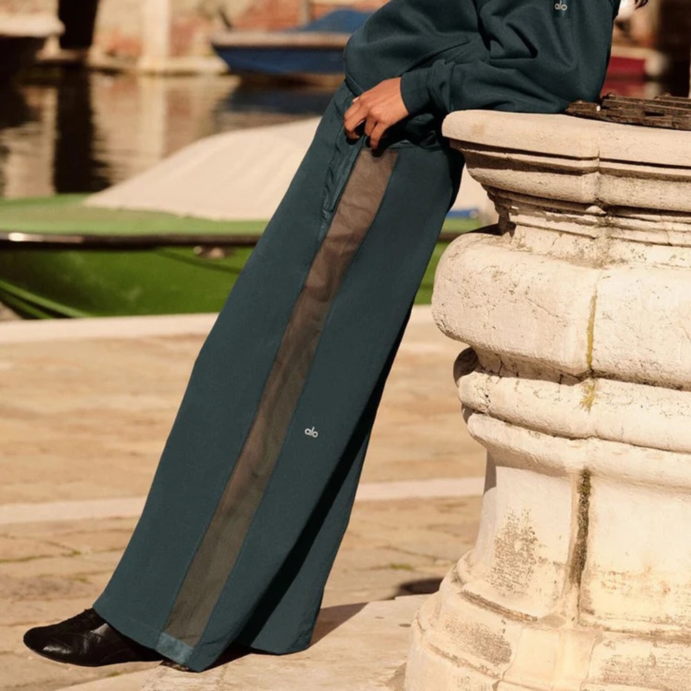 ALO High-Waist Origin Wide Leg Track Pant
